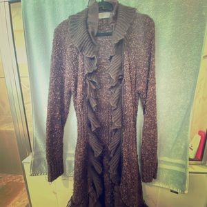 Long beautiful cardigan buttons in front